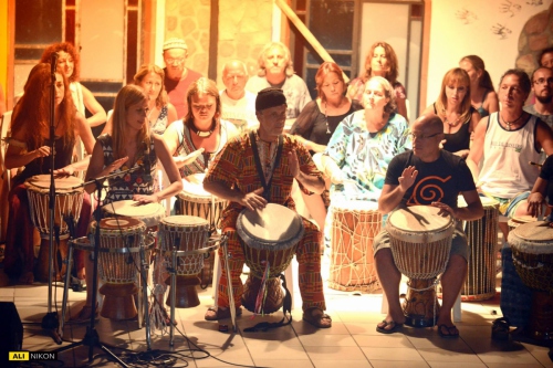 Corso di percussioni africane con Ruggero Artale a  a Etnie 2016 - Foto di Ali Nikon